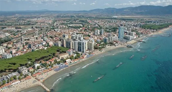 Vila Casa Pineta Follonica