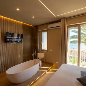 Hotel Lampada Di Aladino, Follonica