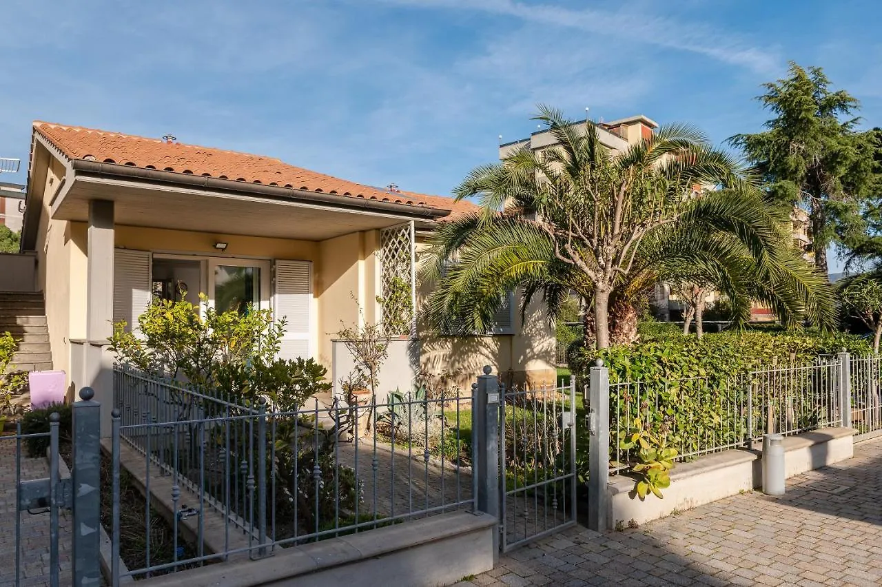 Casa Pineta Villa Follonica